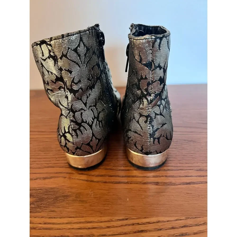 Genuine Kids/OshKosh black/silver brocade ankle boots Toddler girl size 10